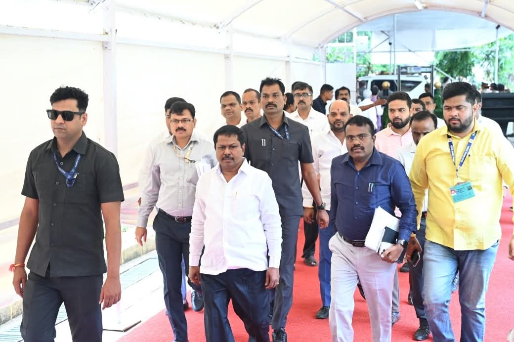 Anna Bansode with constituents